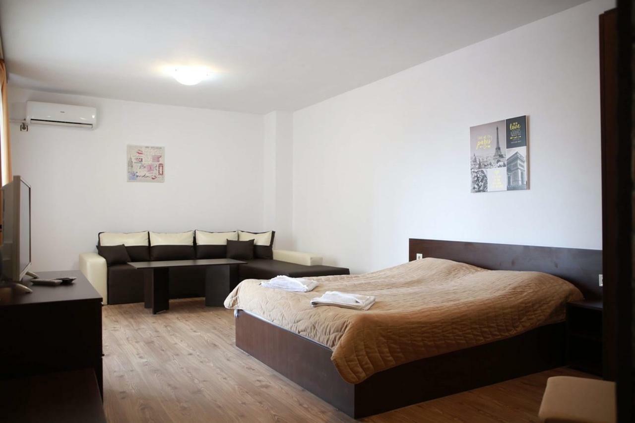 Hotel Slivnitsa ブルガス エクステリア 写真