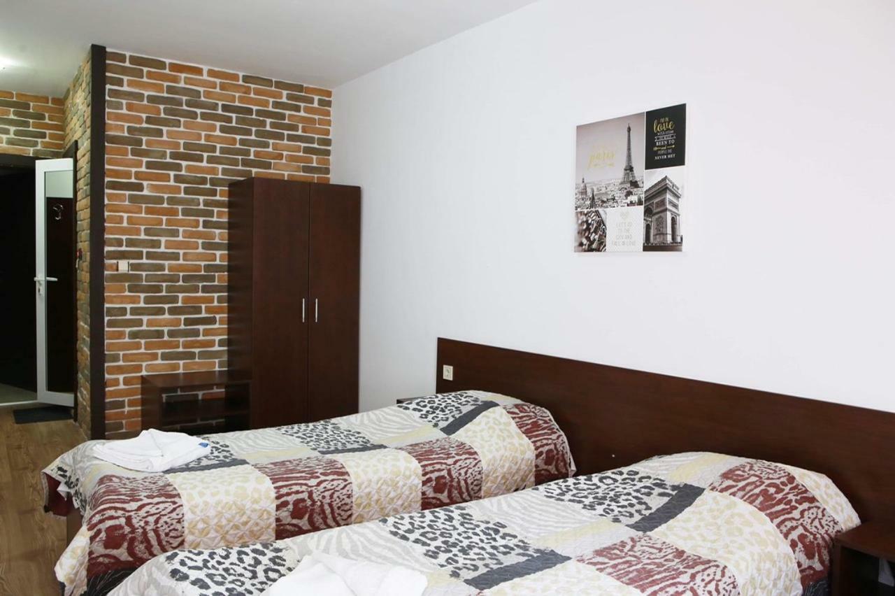 Hotel Slivnitsa ブルガス エクステリア 写真