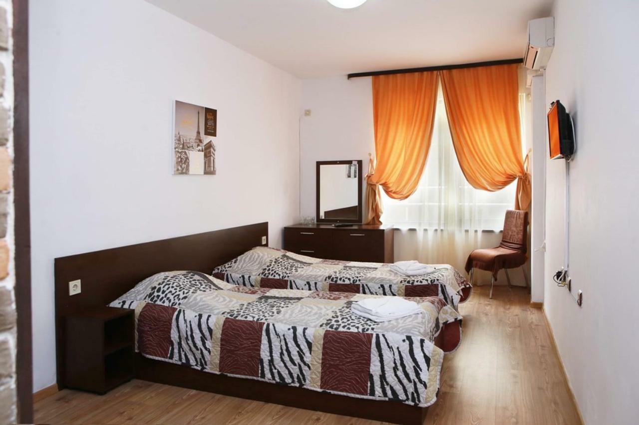 Hotel Slivnitsa ブルガス エクステリア 写真